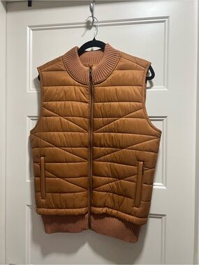 Liverpool Quilted Vest in Camel